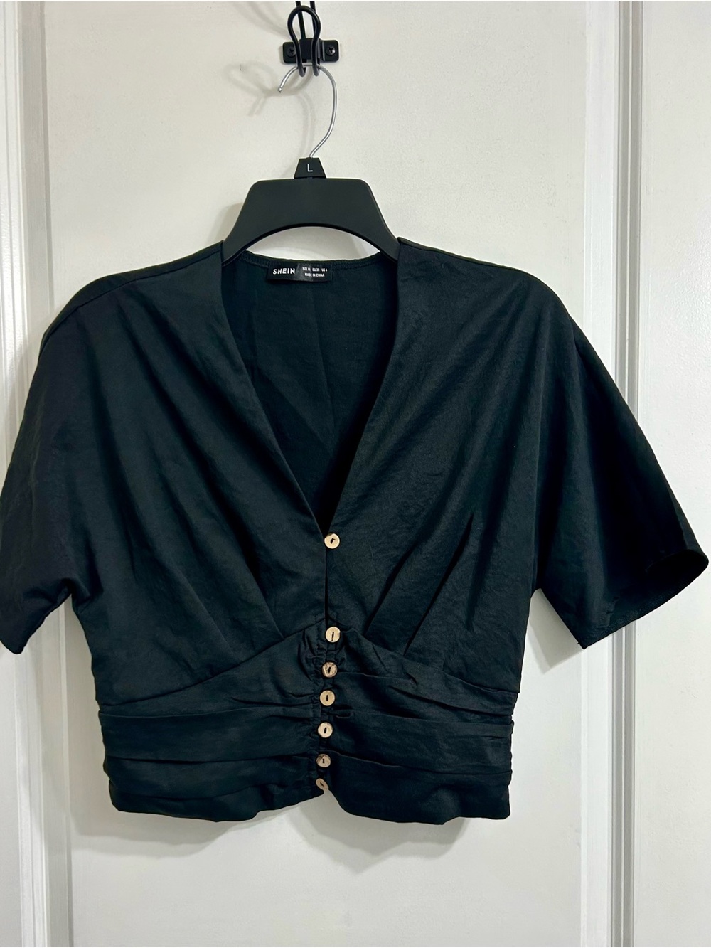 SHEIN Black Ruched V-Neck Crop Top